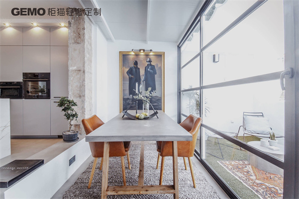 柜貓輕奢定制加盟，會為經銷商提供哪些服務？
